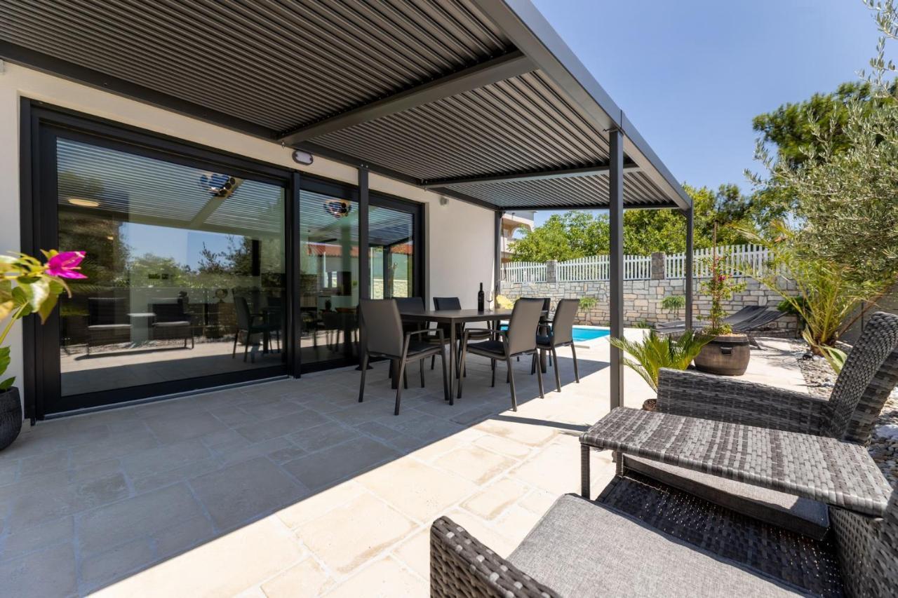 Luxury Villa Adria Apartments Krk Town Kültér fotó