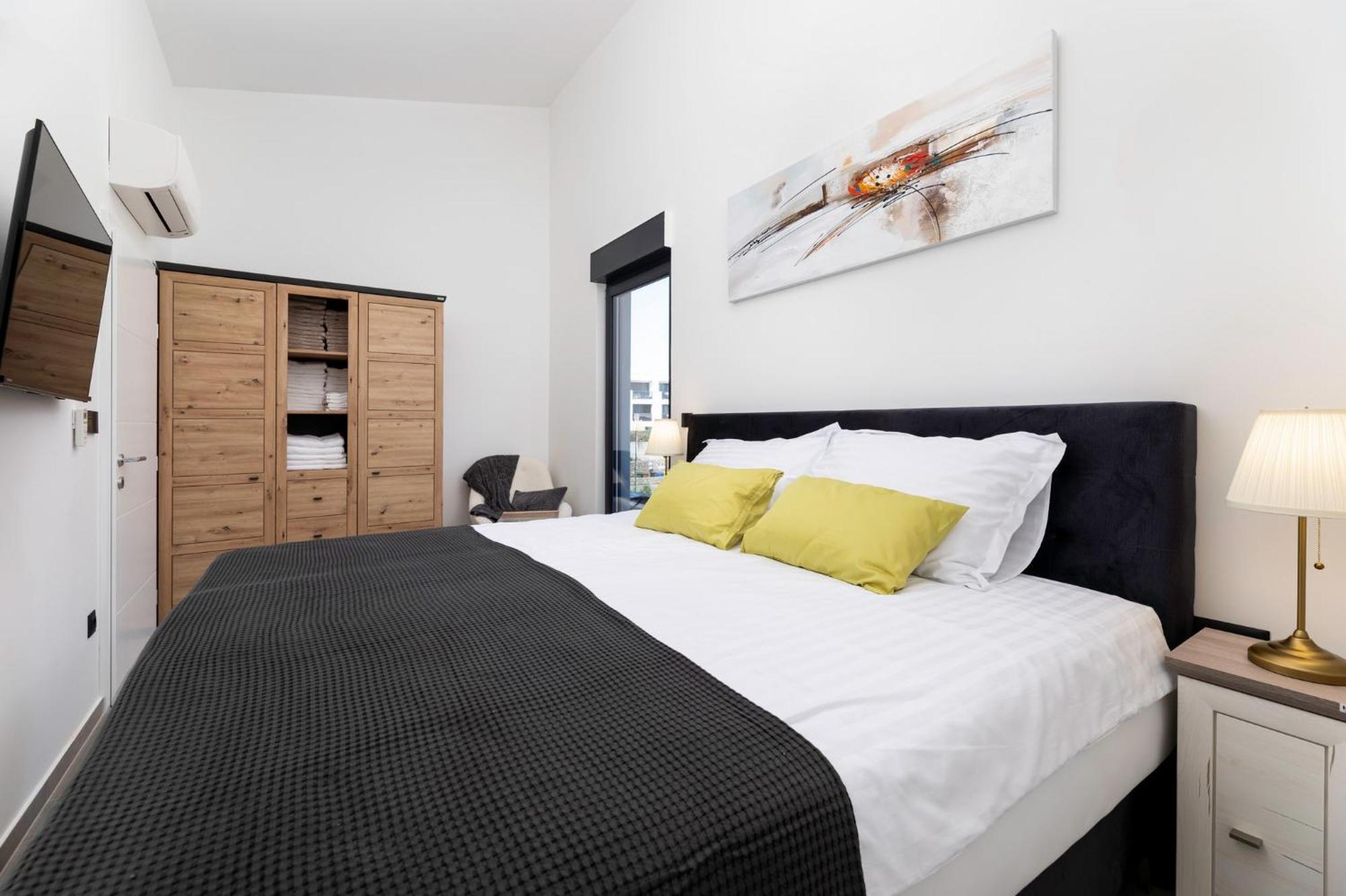 Luxury Villa Adria Apartments Krk Town Kültér fotó