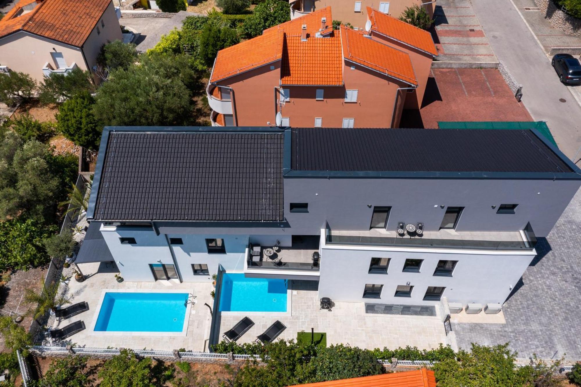 Luxury Villa Adria Apartments Krk Town Kültér fotó