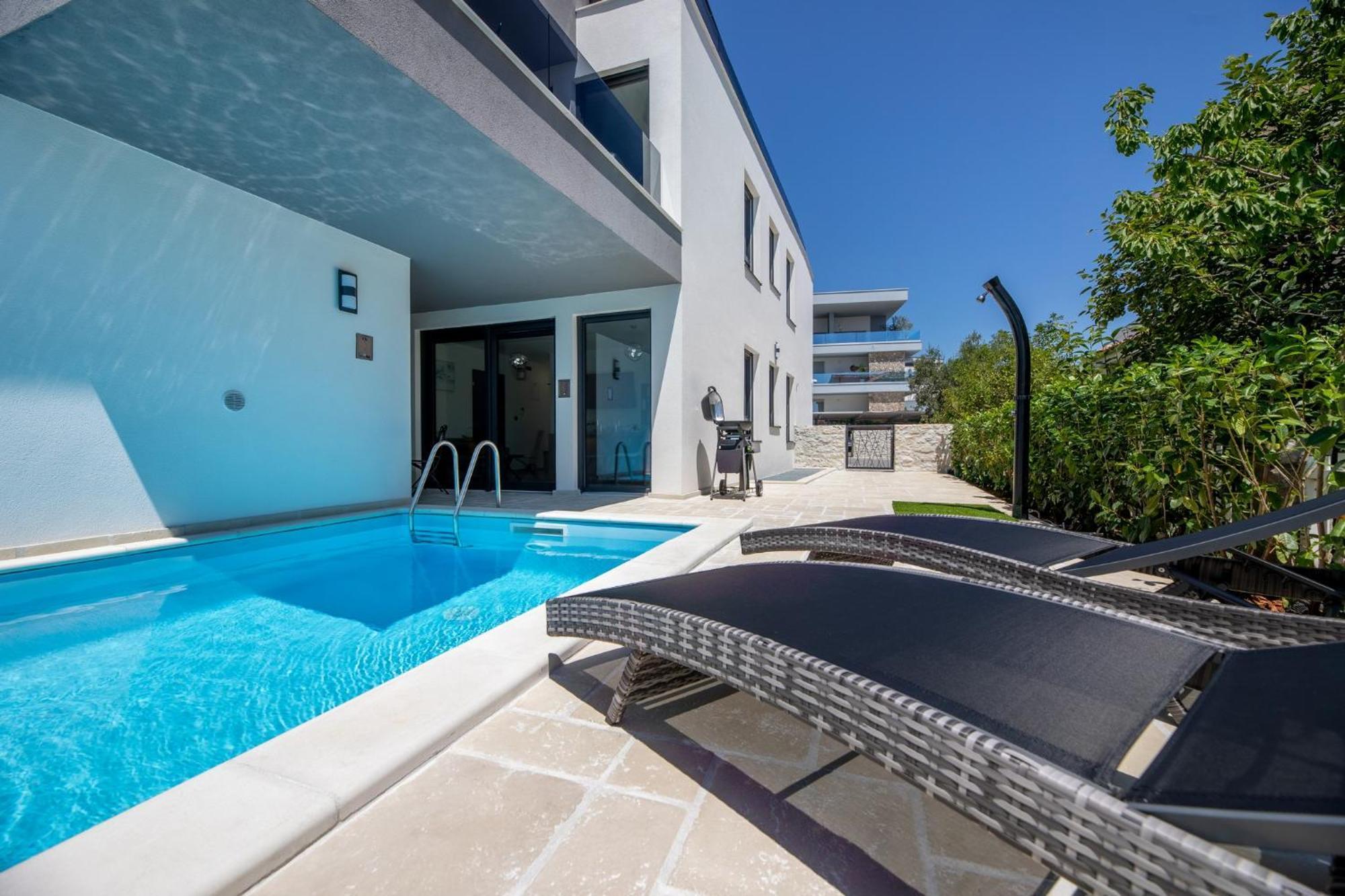 Luxury Villa Adria Apartments Krk Town Kültér fotó