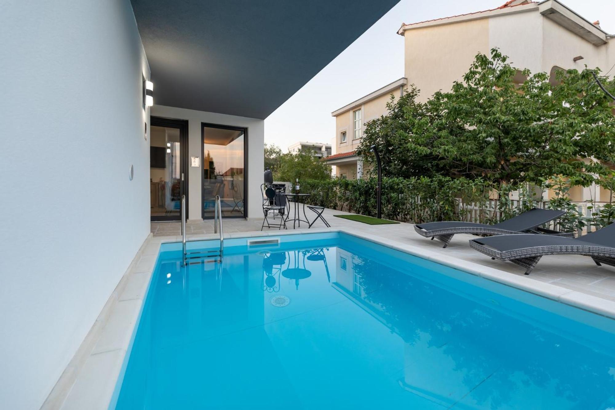 Luxury Villa Adria Apartments Krk Town Kültér fotó