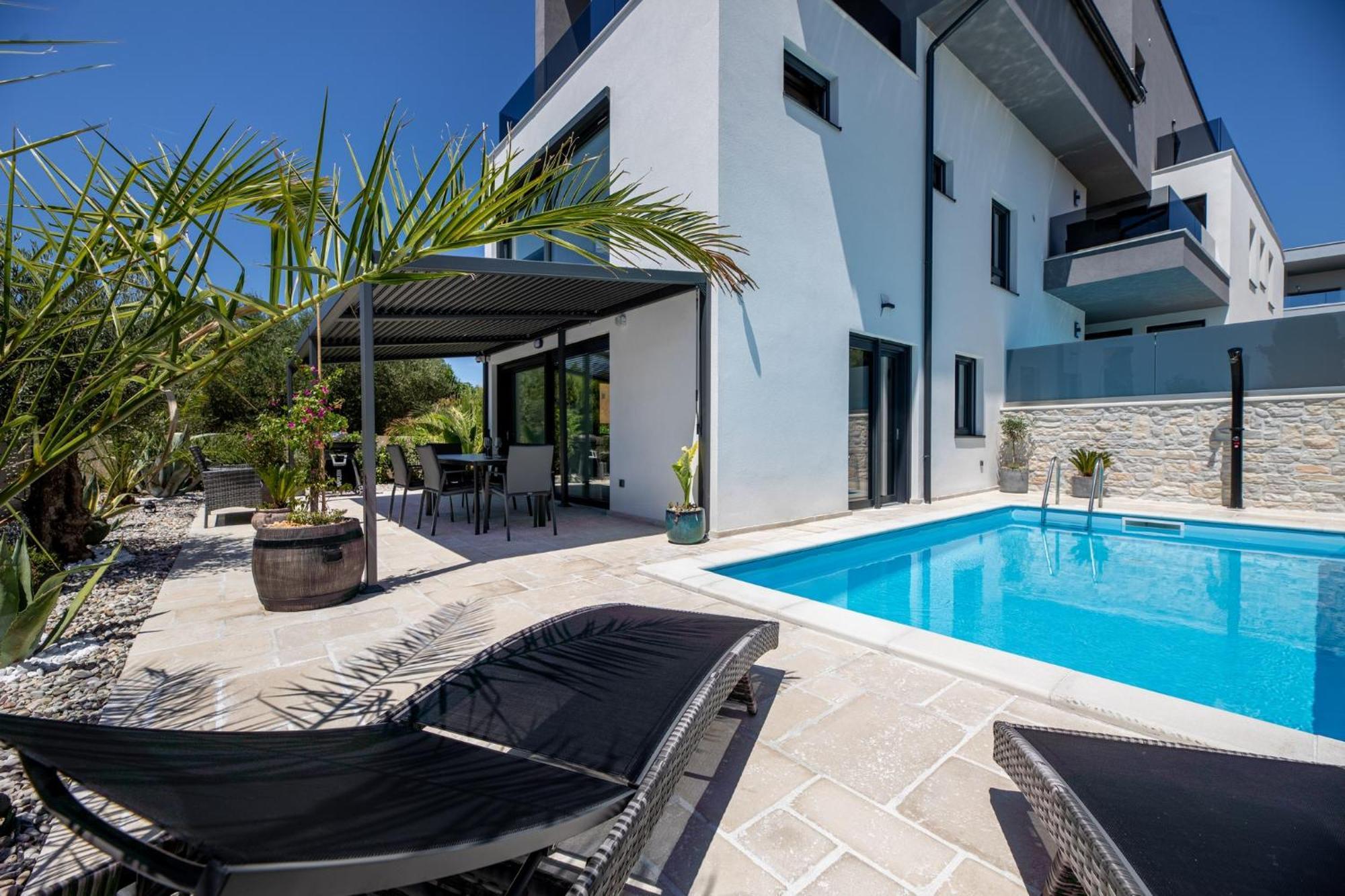 Luxury Villa Adria Apartments Krk Town Kültér fotó